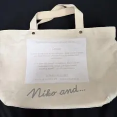ニコアンド　ニコロゴ トート バッグ　キャンバス　白