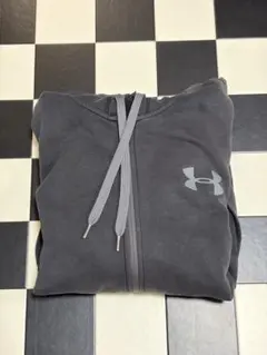 Under Armour グレー ジップアップパーカー L