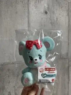 SWIMMER リボン付き水色クマぬいぐるみ　くじ