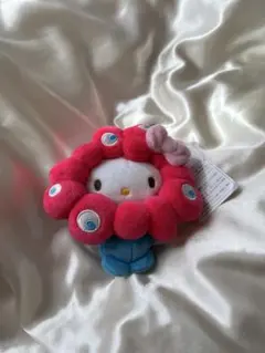 ミャクミャクなりきりぬいぐるみ　ハローキティ　カラビナ付き