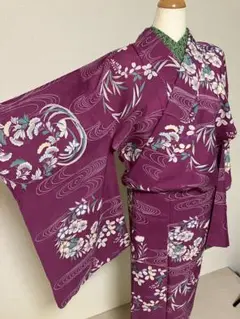【匿名配送】アンティーク 夏着物 絽 正絹 古典柄 花柄 紫