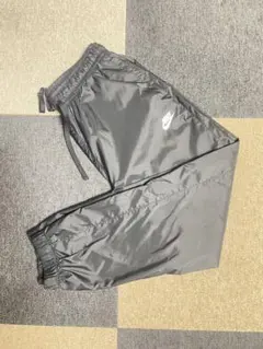 Nike ブラック ジョガーパンツ
