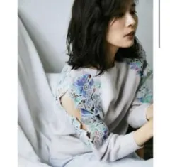 FRAY.ID　エンブロイダリー　フラワーモチーフ　春ニット　ラベンダー