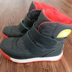 SOREL キッズ用 ベルト付きブーツ ブラック/レッド 17㌢