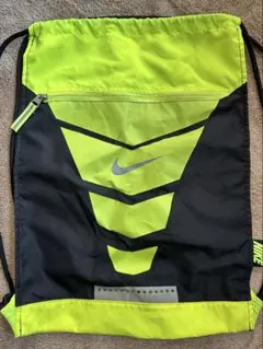 Nike ナップザック 黒/黄色