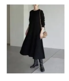 ウォッシャブルフレアワンピース 黒ニットワンピース