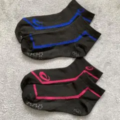 asics アシックス 靴下 滑り止め付き 2足セット ブラック ブルー ピンクのサムネイル