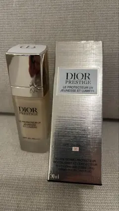 Dior プレステージ ホワイト ル ルミエールUV BB 30mlのサムネイル