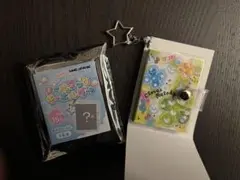 シールブックキーホルダー ミニ シール帳 平成ファンシー クローバー