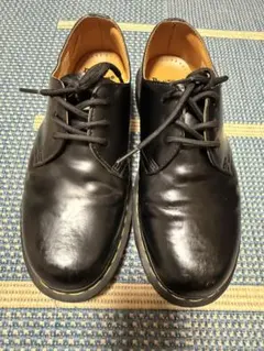 dr.martens 3ホール ブーツ・革靴