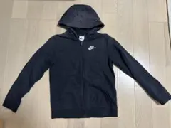 Nike ブラック フード付きパーカー　サイズ　M 150