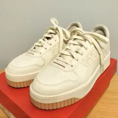 【nana39( ˊᵕˋ )♡さま専用】プーマ CARINA STREET