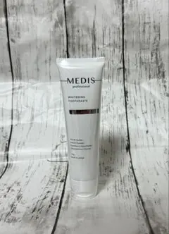 Item thumbnail for item f7ec55d6-e9b6-4e79-9b63-6cb12c856c75