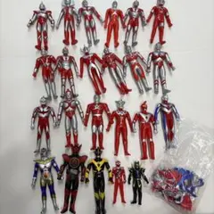 ウルトラマンフィギュア　21体セット（+2体+10体）　ソフビ人形