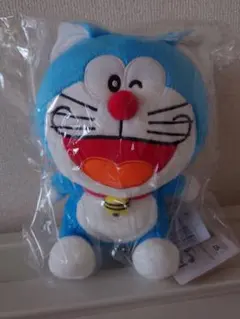 ドラえもんぬいぐるみ 2L L Mサイズ3種 - メルカリ
