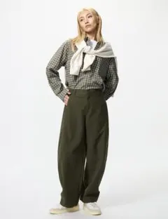 UNIQLO ジャージーバレルレッグパンツ　M