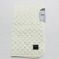 新品未使用 makepono 接触冷感 敷きパッド 70×白 ホワイト ベビー