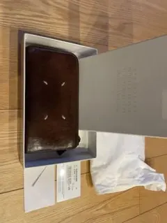 メゾンマルジェラ 4ステッチ レザー財布 ラウンドジップ ブラウン