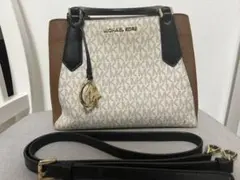 【値引き中】マイケルコース ショルダーバッグ
