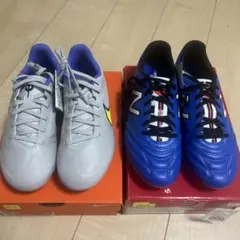 NIKE & New Balance ジュニアサッカーシューズ 2足セットのサムネイル