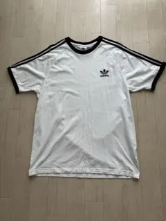 Item thumbnail for item d2b9e2b2-bf5a-4a83-a9c3-9d8c46184b33