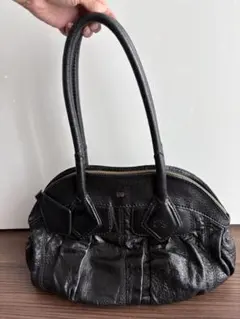 LANCEL ブラックレザー ハンドバッグ