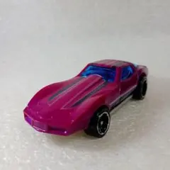 ホットウィール シボレー コルベット C3 紫 ミニカー