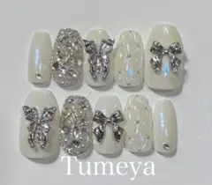 ネイルチップ　韓国　ワンホン　ホワイト　キルティング　メタル　リボン　パール