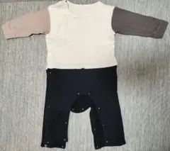 GU ベージュ・黒ロンパース 80cm