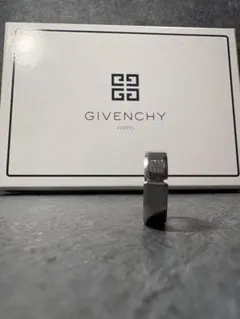 Givenchyリング23号前後