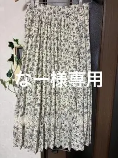 tocco花柄レース切替プリーツロングスカートのサムネイル