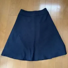 ダークグレー フレアスカート バックジッパーのサムネイル