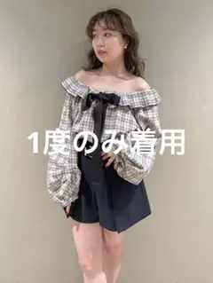 美品✨️ LilyBrown 2WAYダブルフリルリボンブラウス チェック