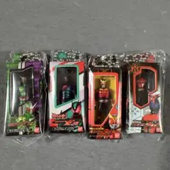 仮面ライダーソフビパッケージチャーム　4種