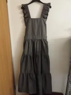 ナイスクラップアウトレット ティアードジャンパースカート グレー Fサイズ