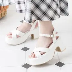 厚底 クロスベルト サンダル attagirlのサムネイル