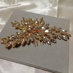 【新品】結婚式　成人式　クリスタル葉デザイン　ヘッドドレス　ゴールド