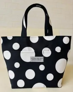 Item thumbnail for item 2b463092-8fe3-47bc-8a7c-d64f2e59c26b