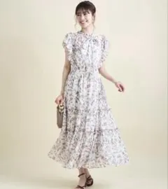 アプワイザーリッシェ　ワントーンフラワープリントワンピース