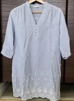 水色 刺繍入り 五分袖ブラウス M ストライプ