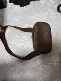 Louis Vuitton ショルダーバッグ ブラウン