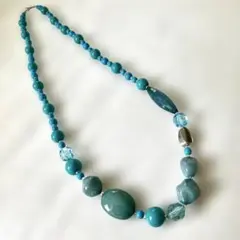 美品★ ネックレス　ハンドメイド　ビーズ　ネックレス アクセサリー
