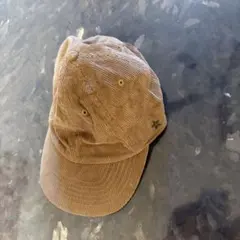 ベージュ コーデュロイ キャップ 星型ロゴ