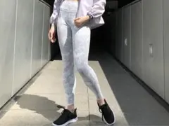 未使用　Mサイズ　ユニクロ　エアリズムレギンス