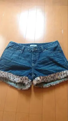 デニム ショートパンツ