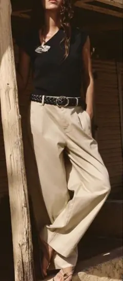 ZARA ベルト付きキャロットフィットパンツ　M 黒ベルト付き　定価6,590円