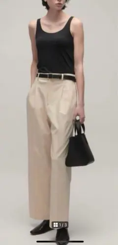 ユニクロ タックワイドパンツ クリーム M