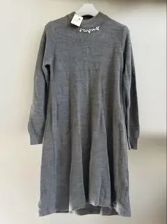 アースミュージック＆エコロジー　ビジューネックAラインニットワンピース　未使用品