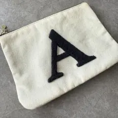 新品/アルファベットファスナーポーチ