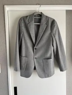 UNIQLO グレー ビジネスジャケット 2つボタン